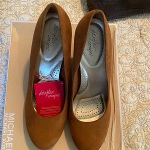 Brand New Dexflex Wedges